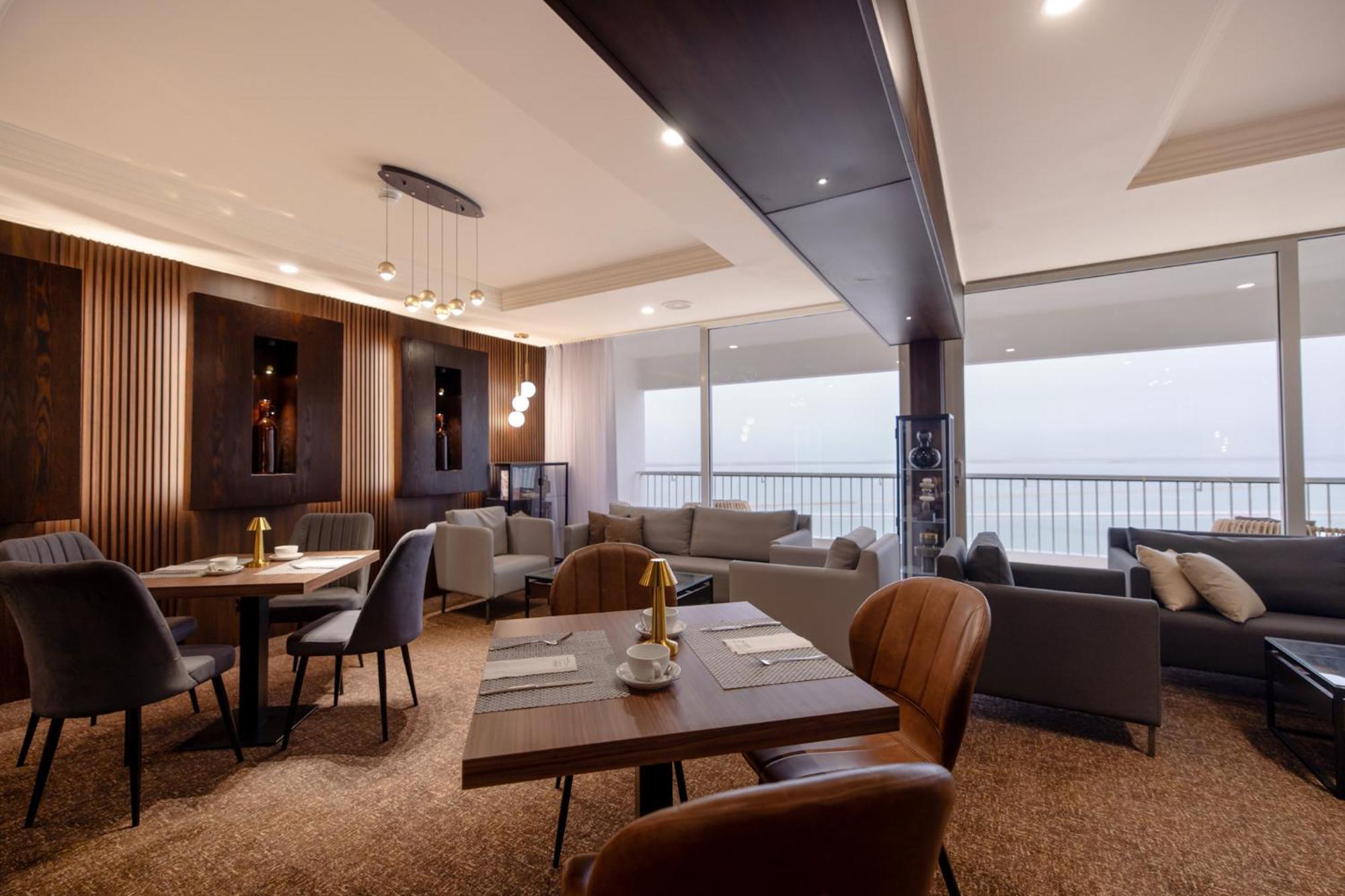 大卫死海度假村&Spa酒店 恩波其克 外观 照片 The lounge at the airport